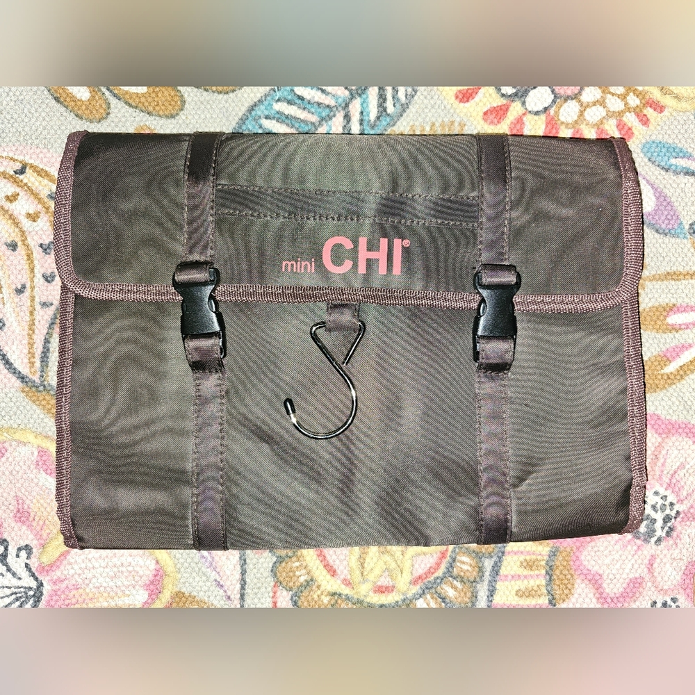Like New CHI Brown Hanging Travel Toiletry Bag Cosmetics, Hair Care Storage